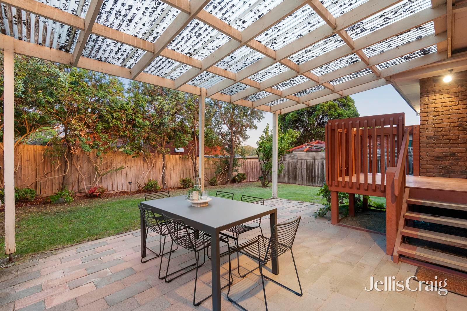 8 Dwyer Place, Greensborough image 9