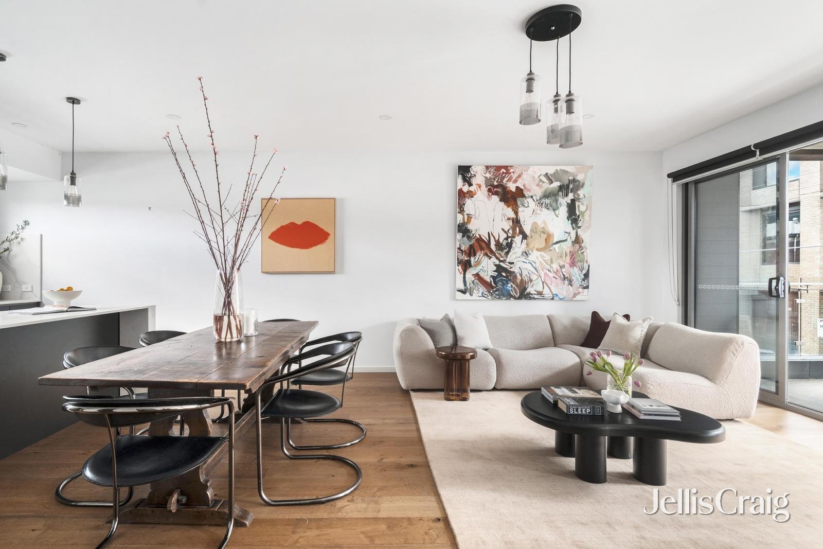 8 Eastbourne Street, Prahran image 3