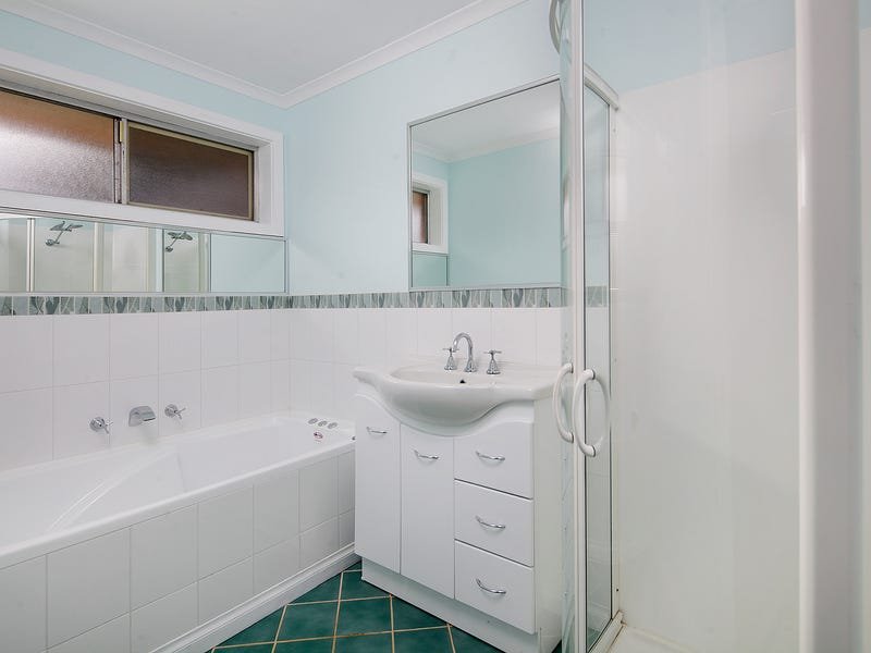 Property Gallery Thumbnail 11