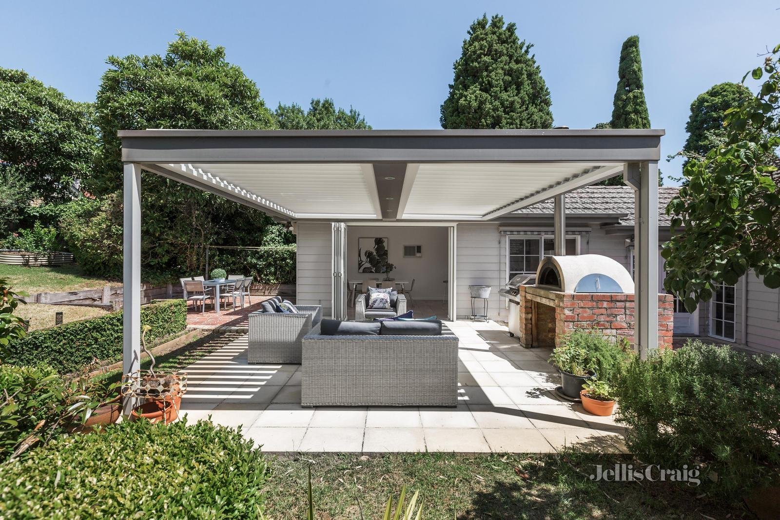 8 Elm Street, Surrey&nbsp;Hills image 3