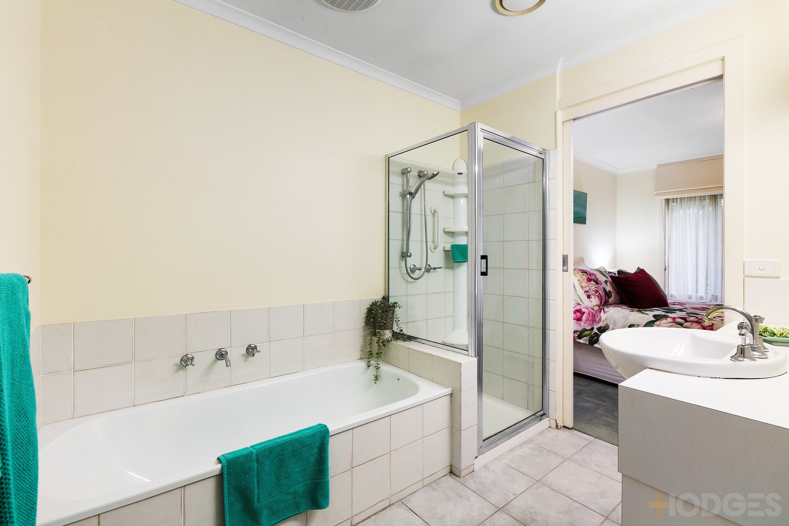 8 Elman Road Cheltenham