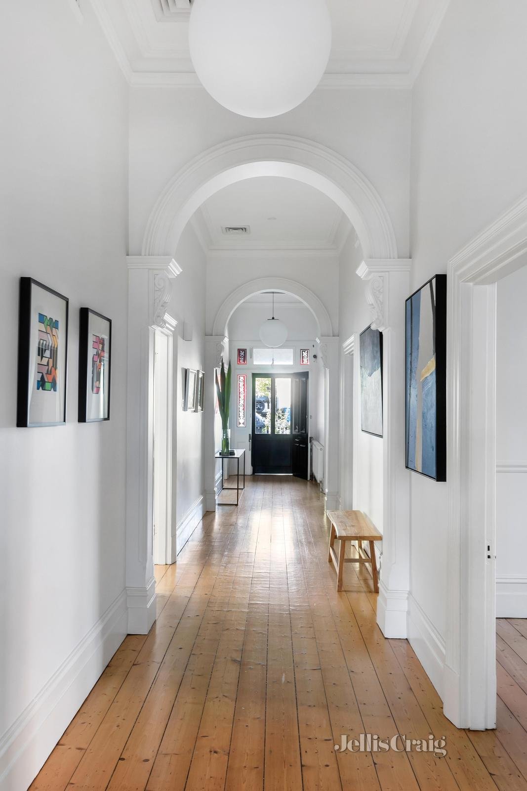 8 Elmie Street, Hawthorn image 2