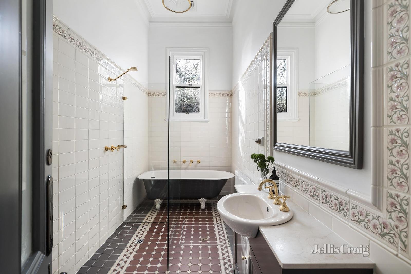 8 Elmie Street, Hawthorn image 7
