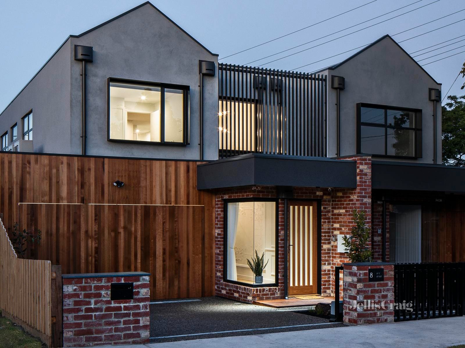 8 Eric Street, Essendon image 2