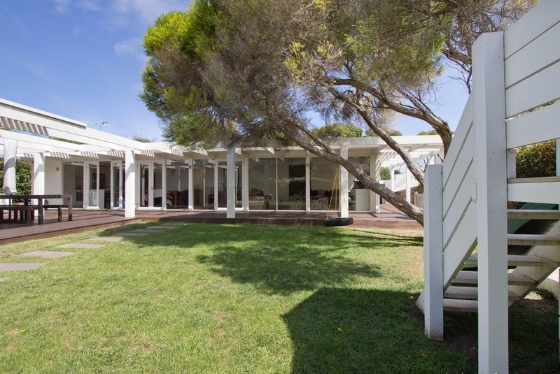 8 Ernest Court, Portsea image 12