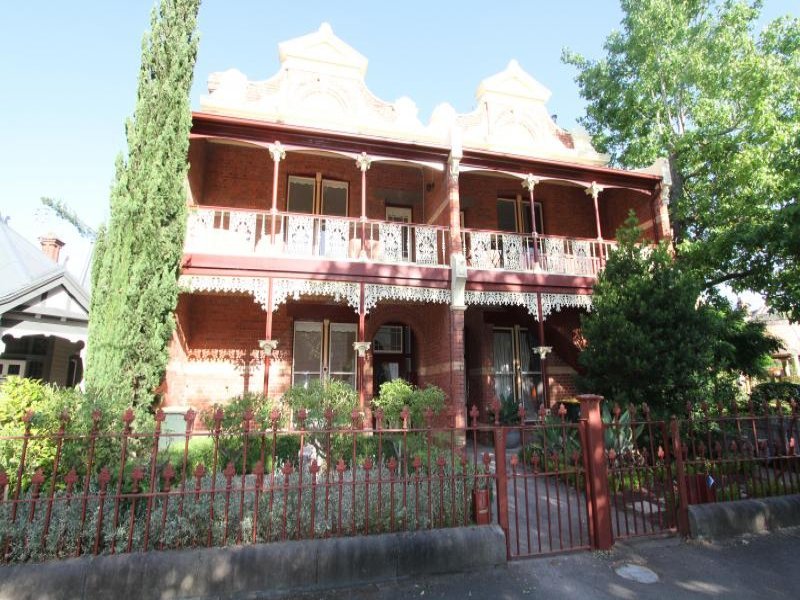 8 Errard Street North, Ballarat Central image 1