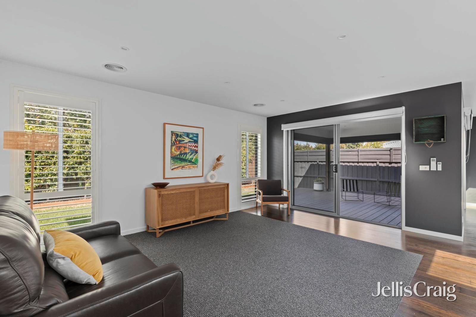 8 Everglade Street, Leopold image 5