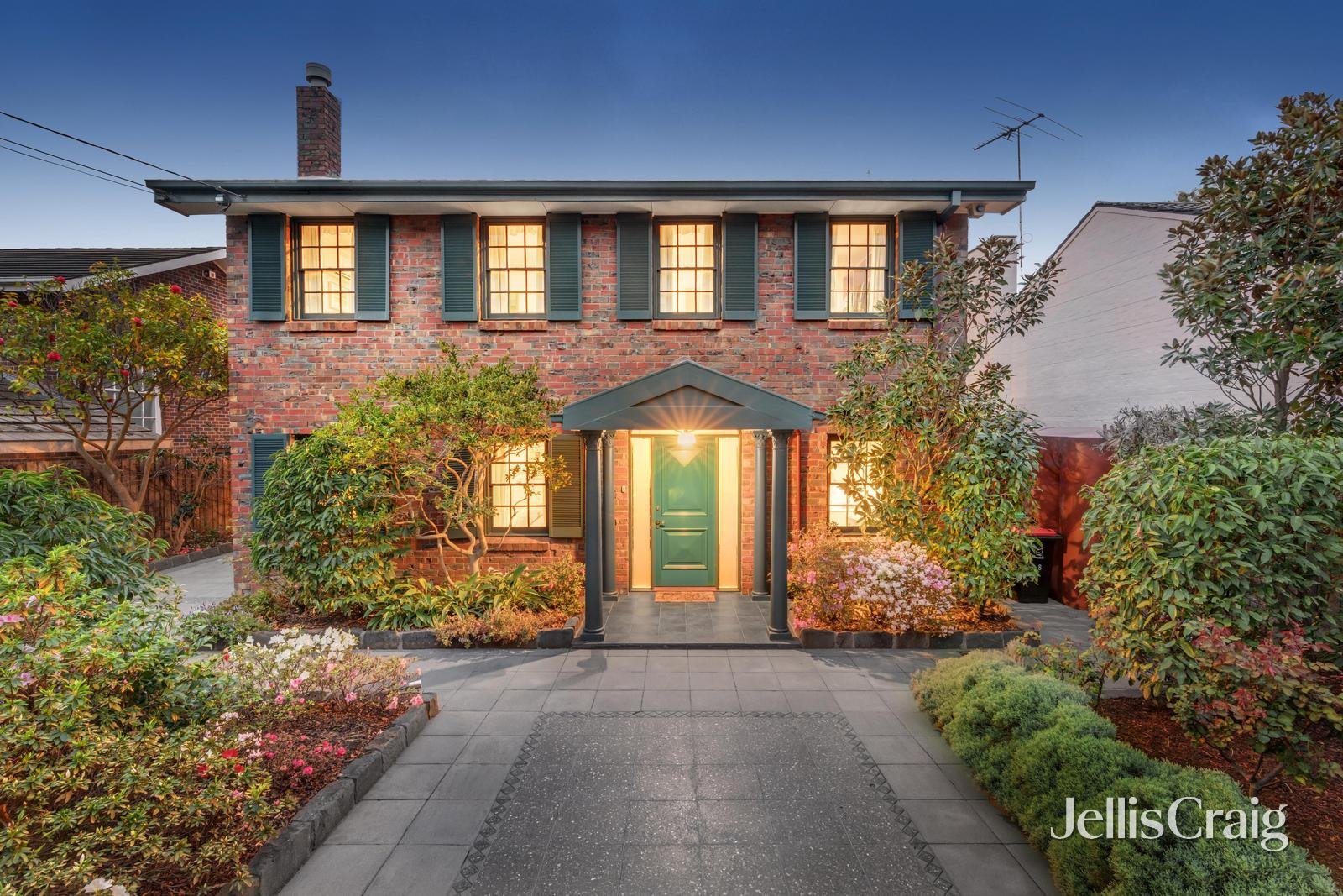 8 Exon Street, Brighton image 1