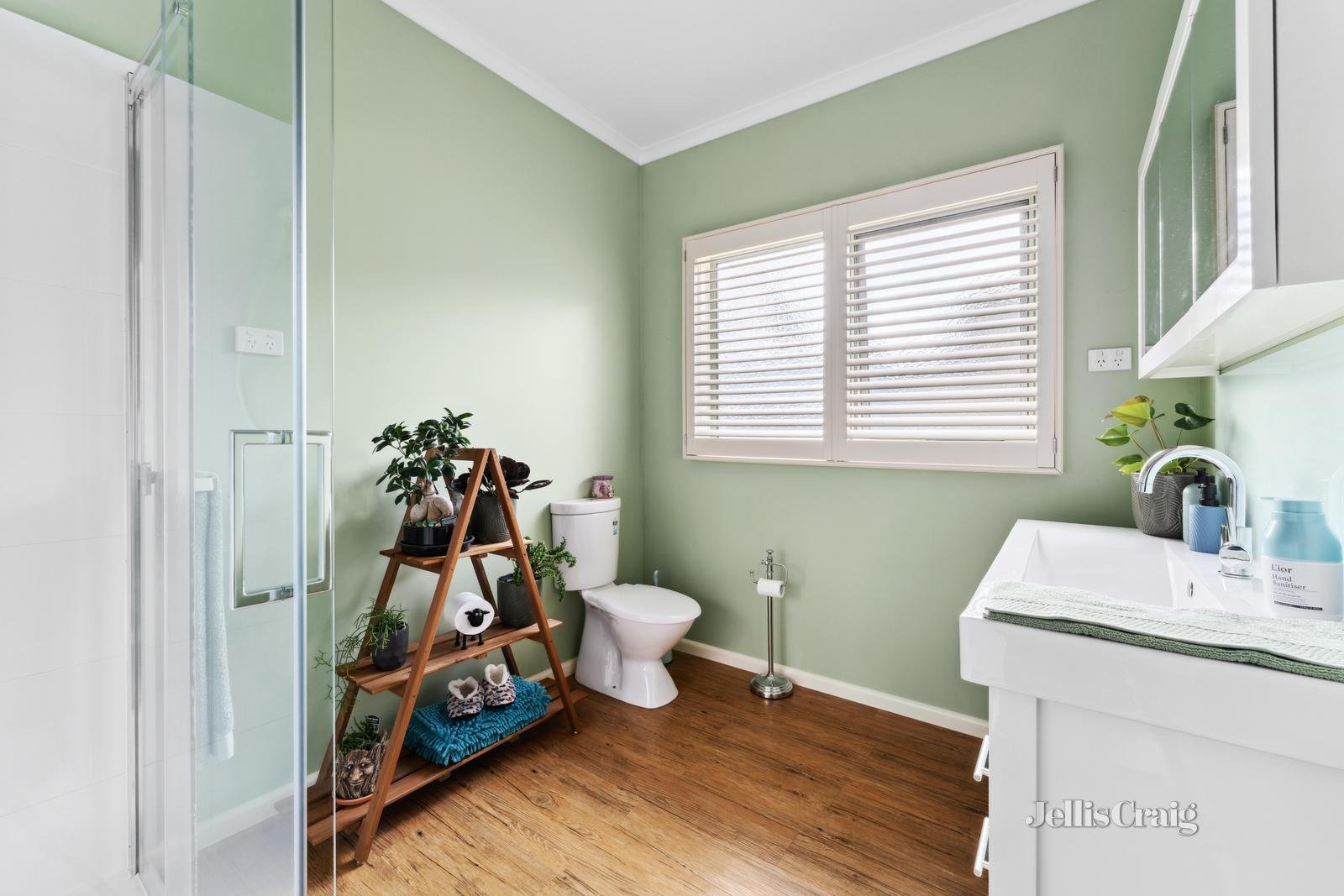 8 Faheys Road, Gordon image 12