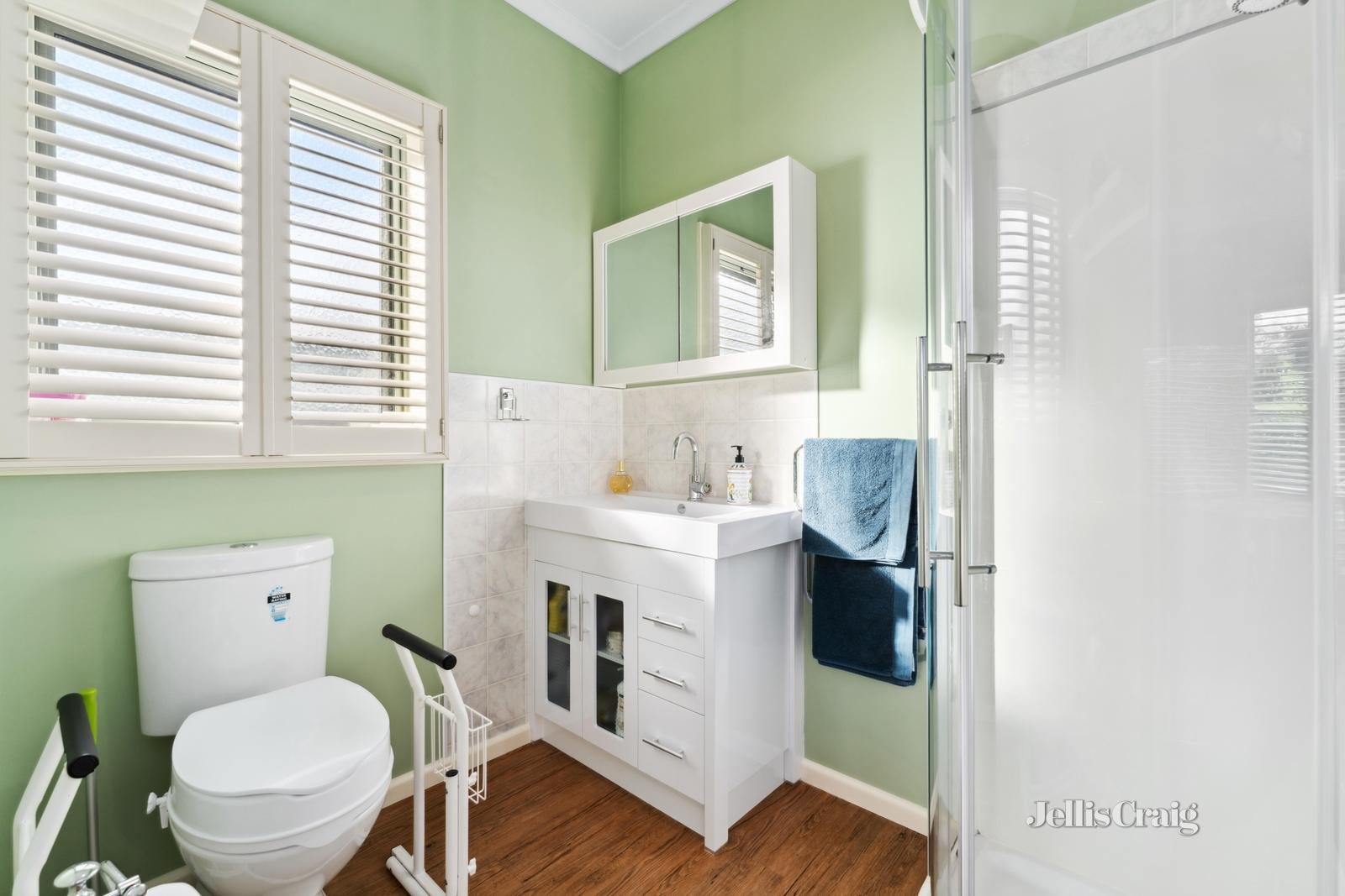 8 Faheys Road, Gordon image 17