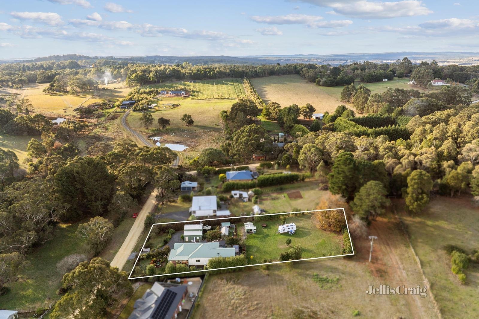 8 Faheys Road, Gordon image 21