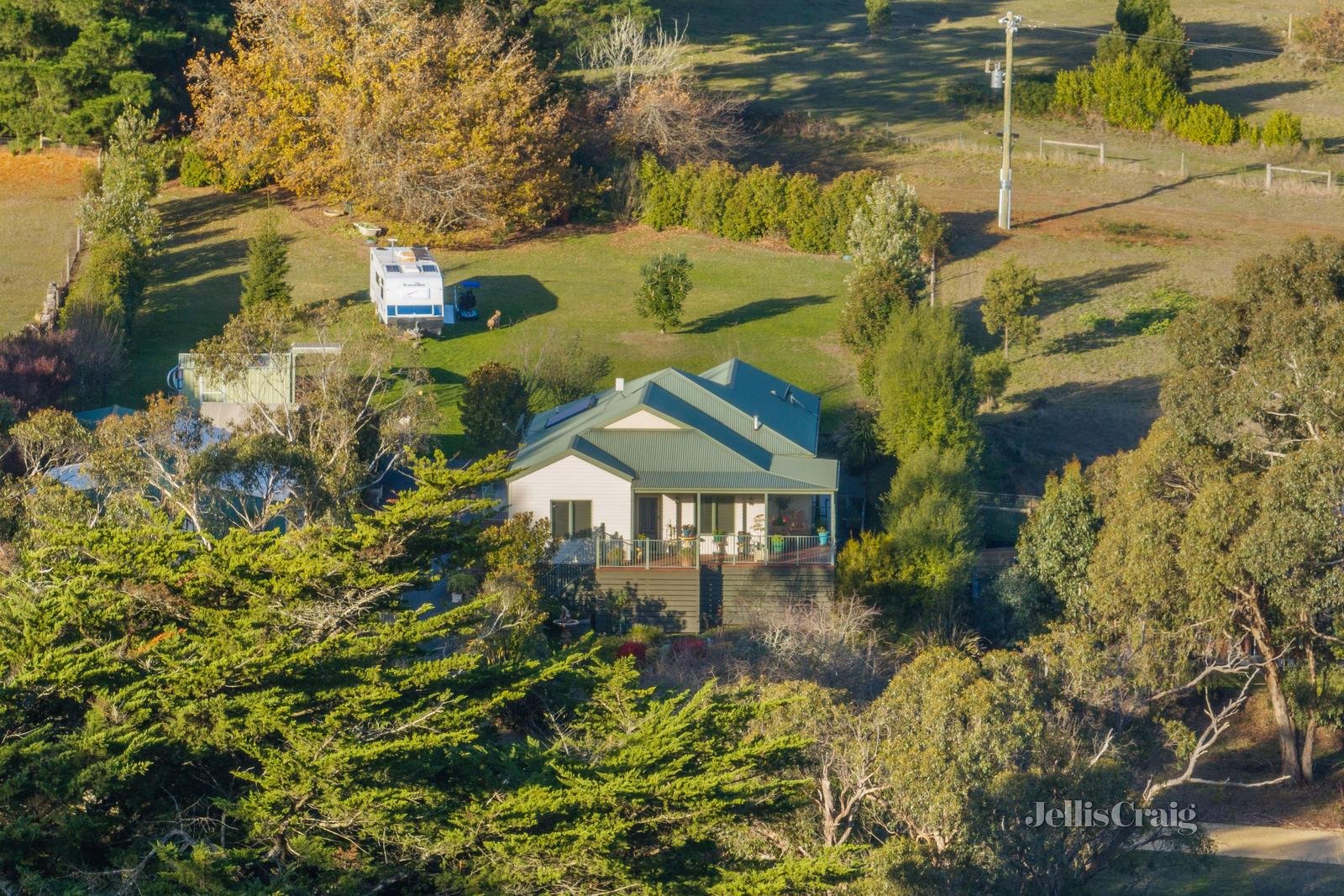 8 Faheys Road, Gordon image 24