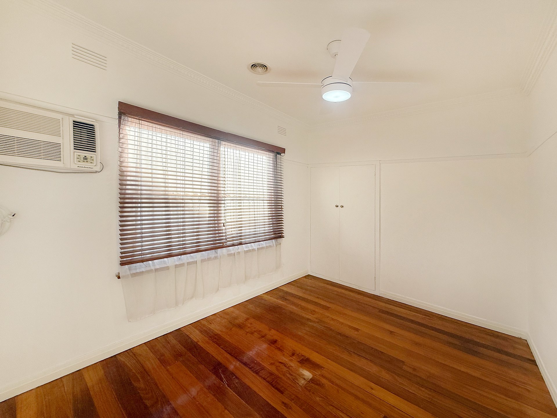 8 Fairy Street, Bell Post Hill image 5