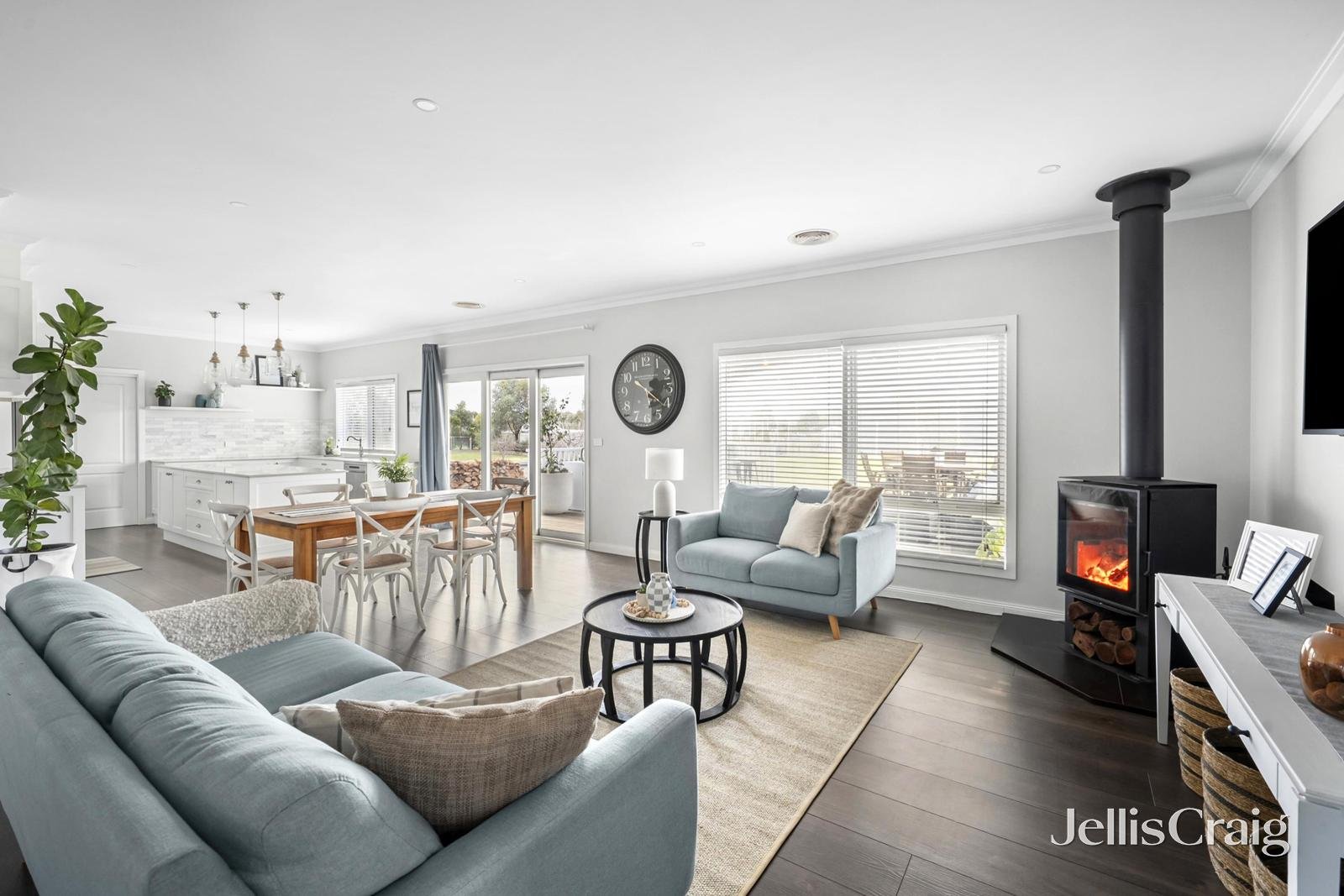 8 Falkirk Crescent, Inverleigh image 5
