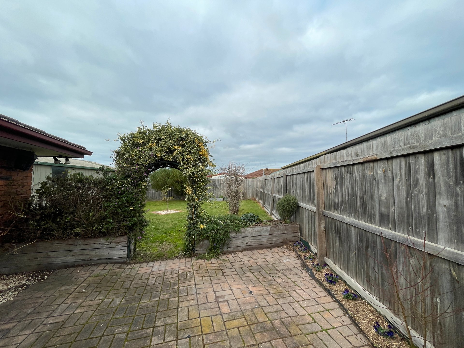 8 Filipi Drive, St&nbsp;Albans&nbsp;Park image 11