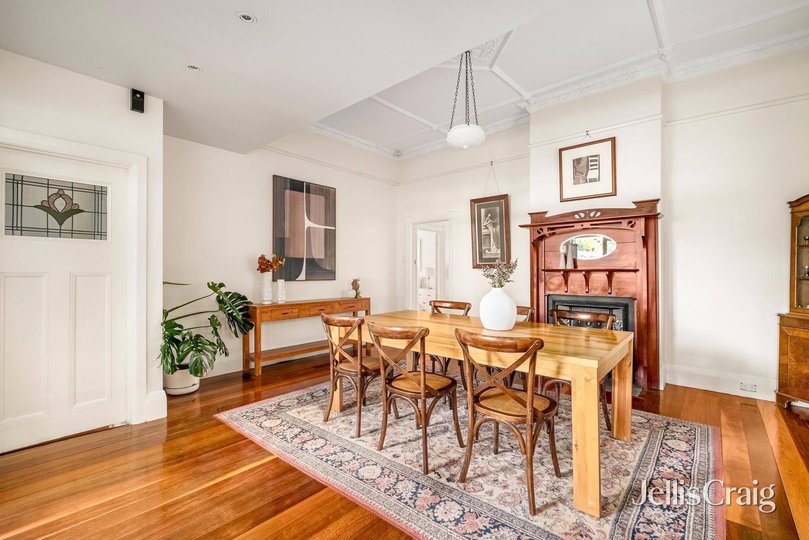 8 Foch Avenue, Coburg image 7