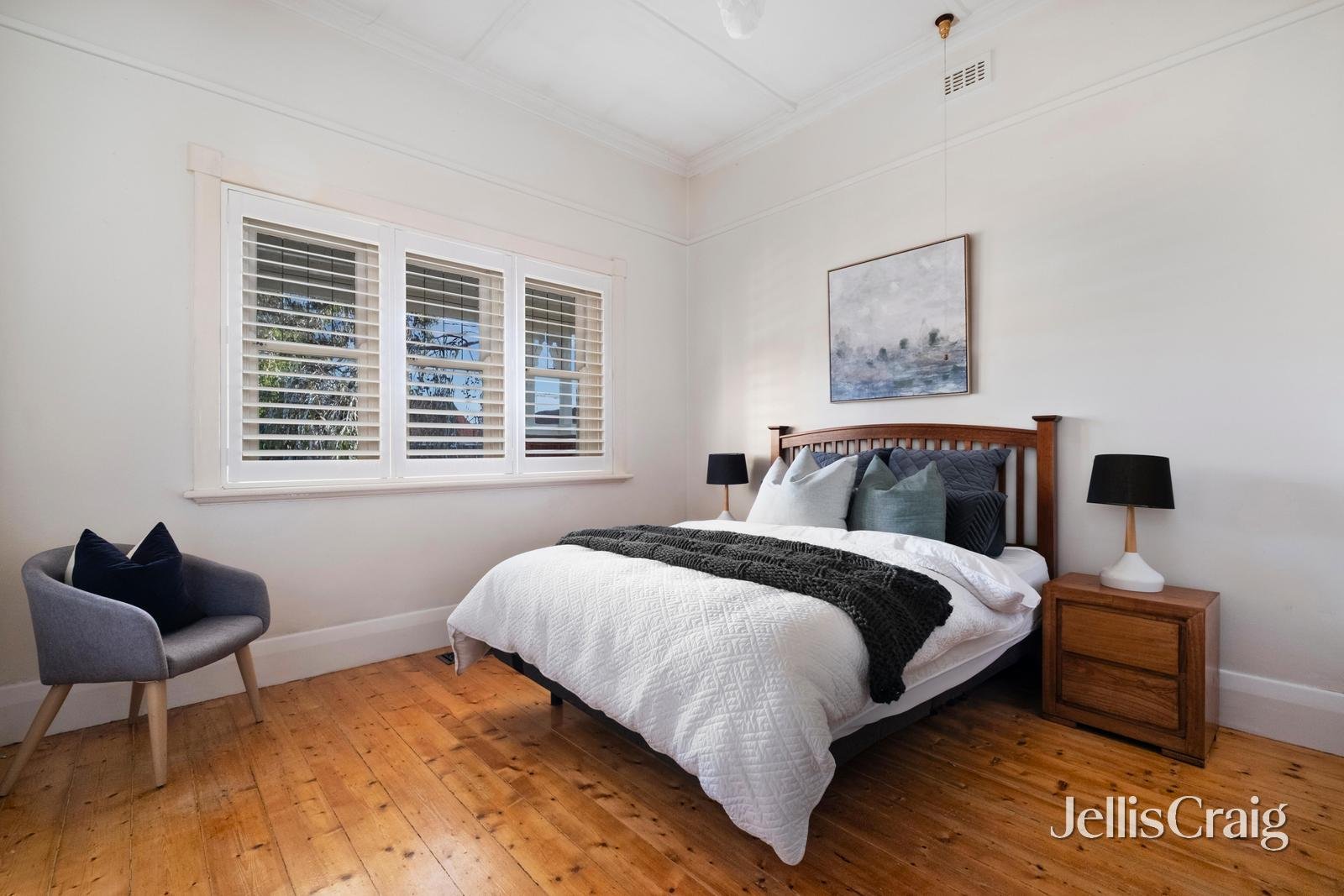 8 Foch Avenue, Coburg image 9