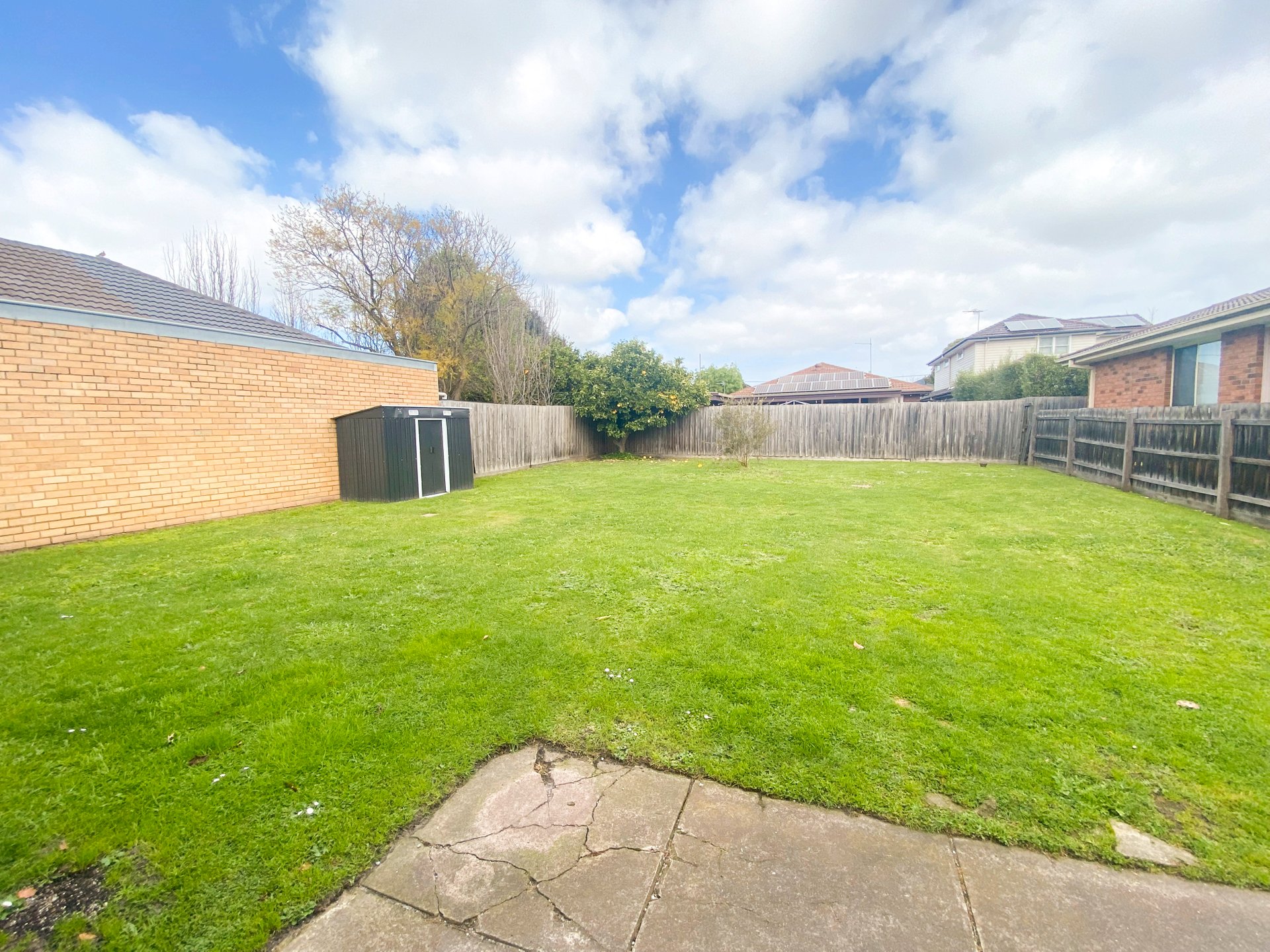 8 Ford Avenue Oakleigh, VIC 3166