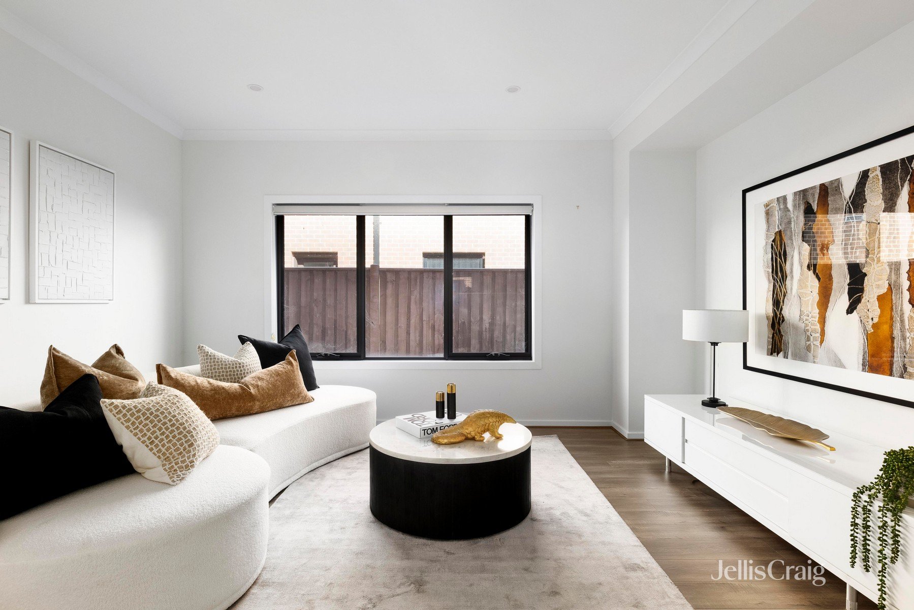 8 Fountain Drive, Beveridge image 5