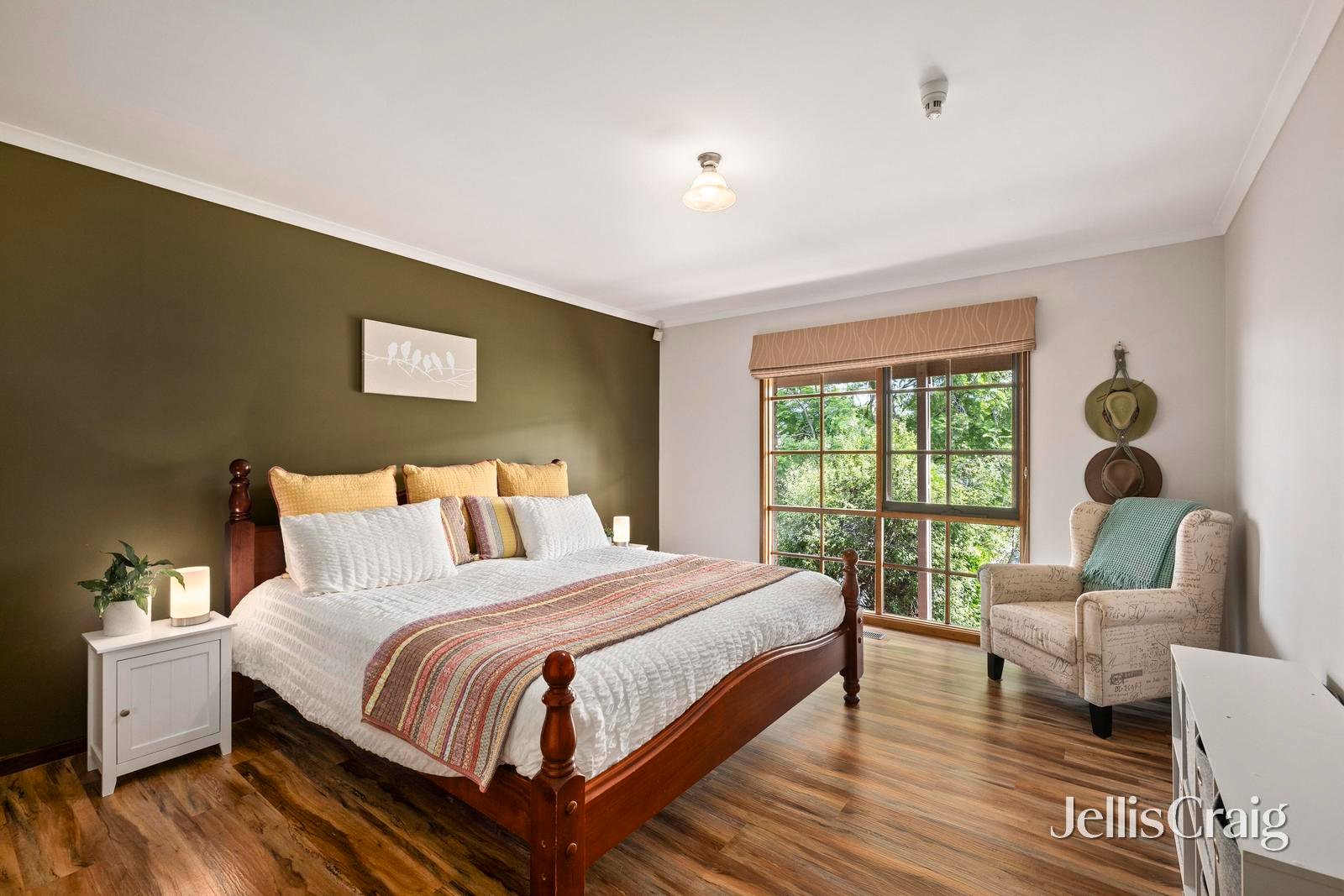 8 French Close, Mooroolbark image 6