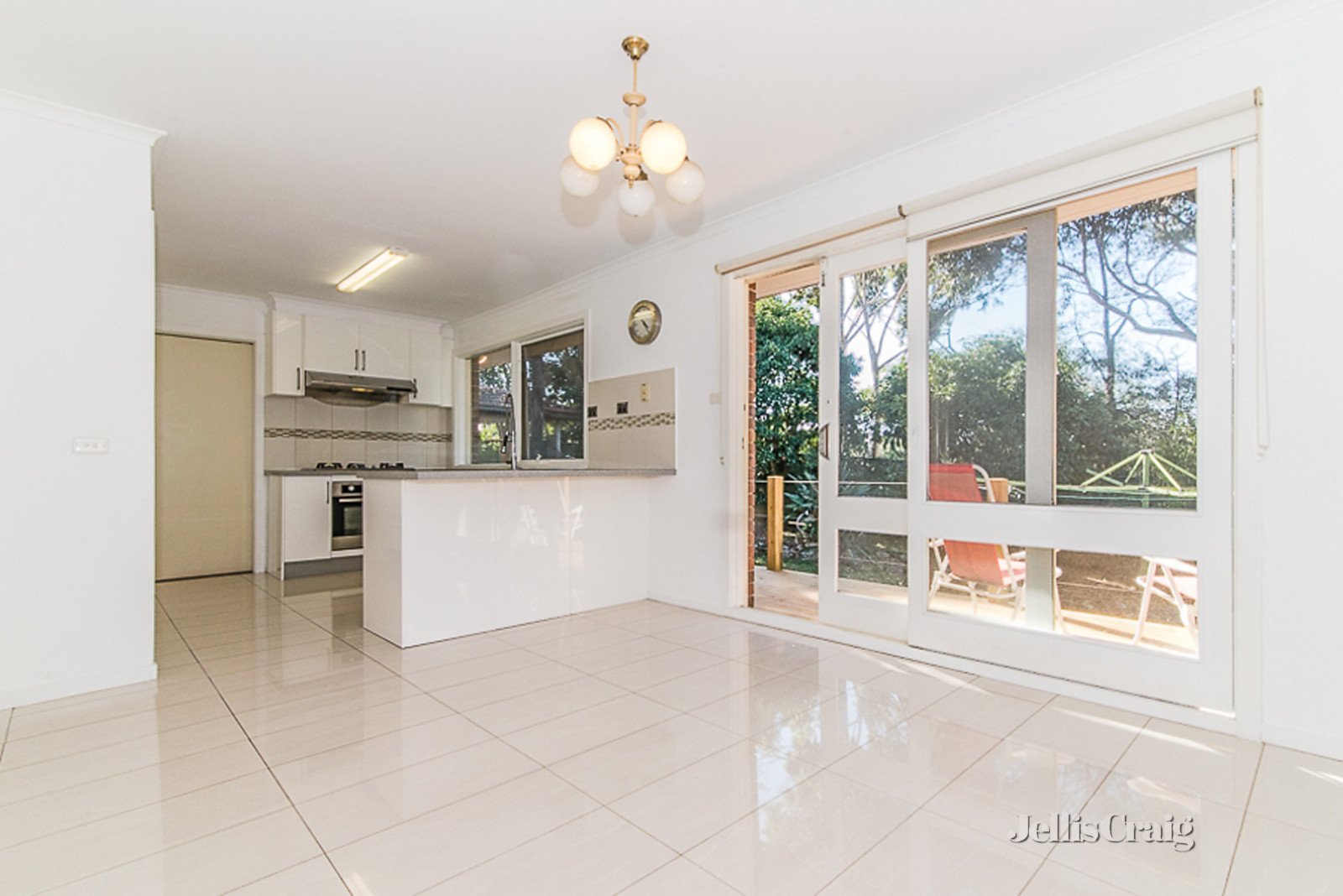 8 Gairlock Court, Doncaster image 7