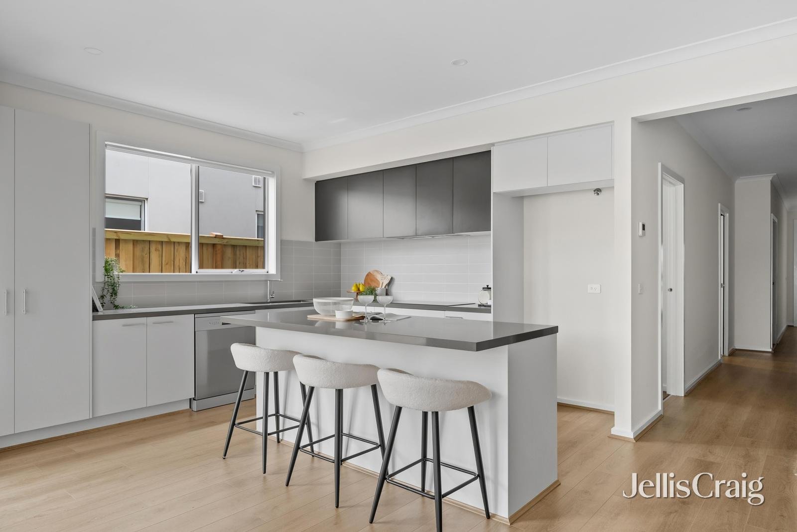 8 Gardenview Drive, Diggers&nbsp;Rest image 7