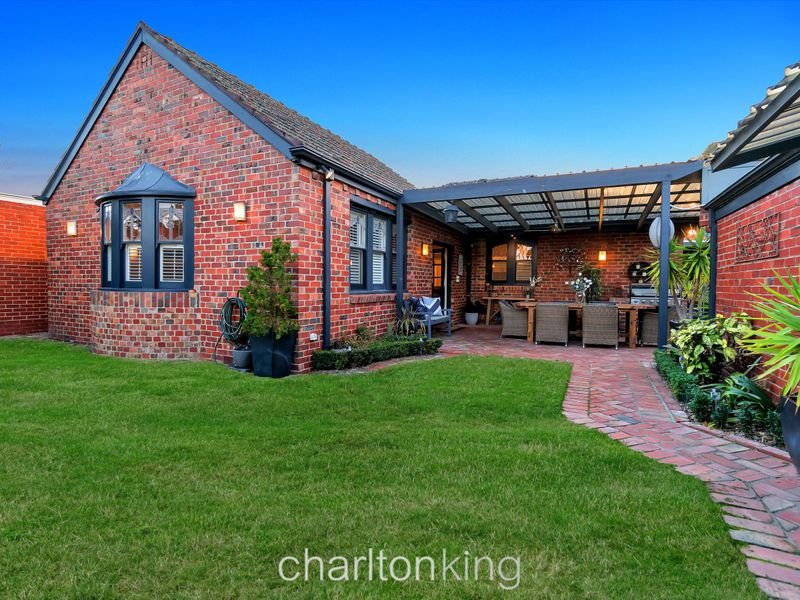 8 Garnet-Leary Avenue BLACK ROCK