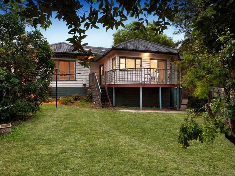 8 George Street, Mont Albert image 10
