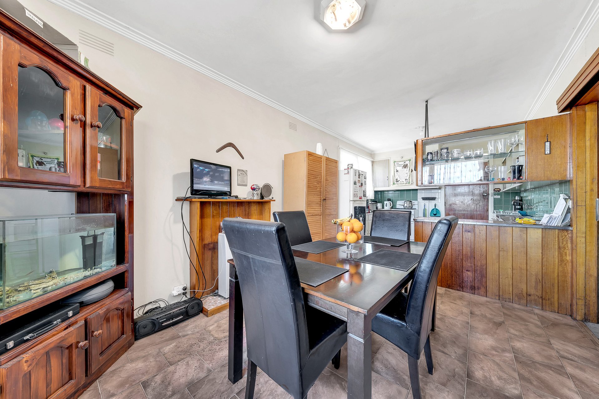 8 Gibbs Street, Newcomb image 4