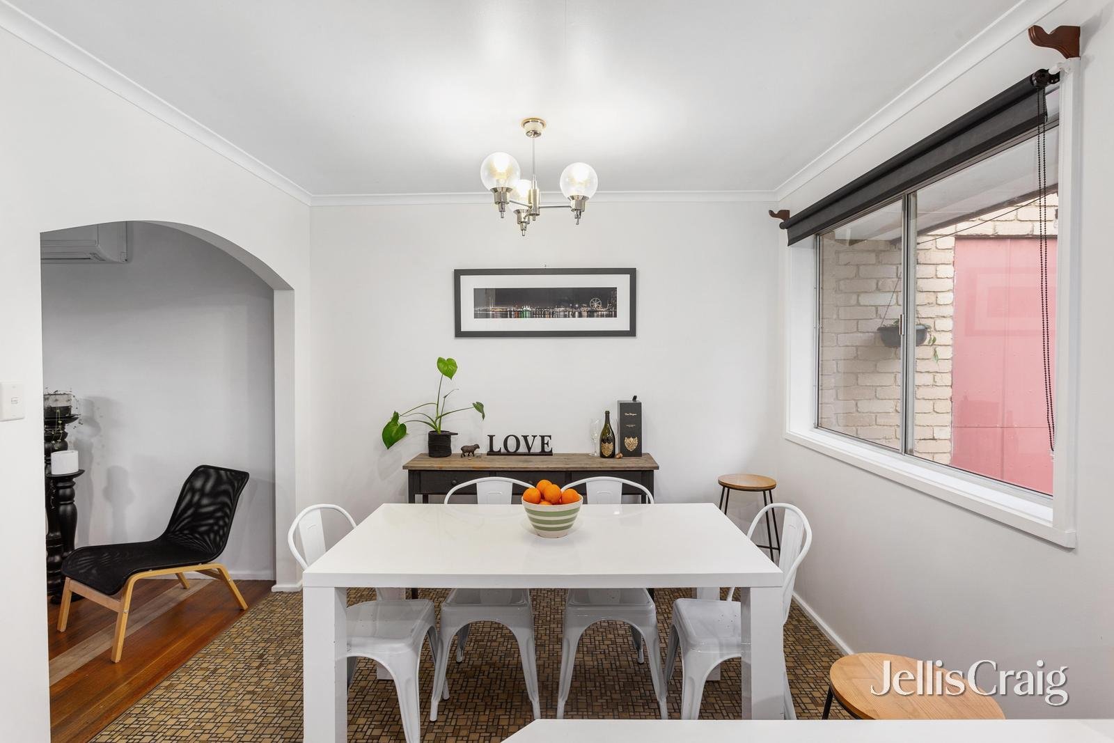 8 Glen Valley Court, Greensborough image 4
