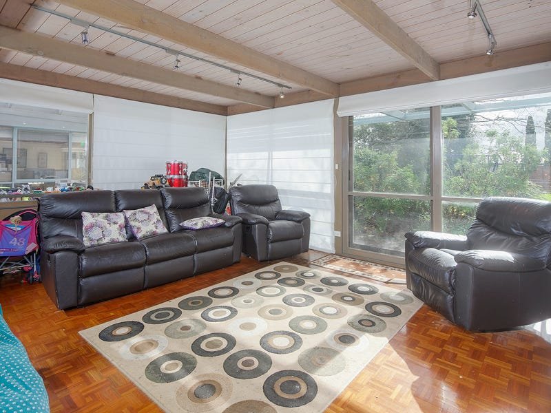 Property Gallery Thumbnail 2