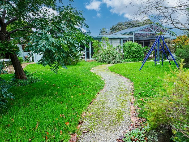 Property Gallery Thumbnail 8