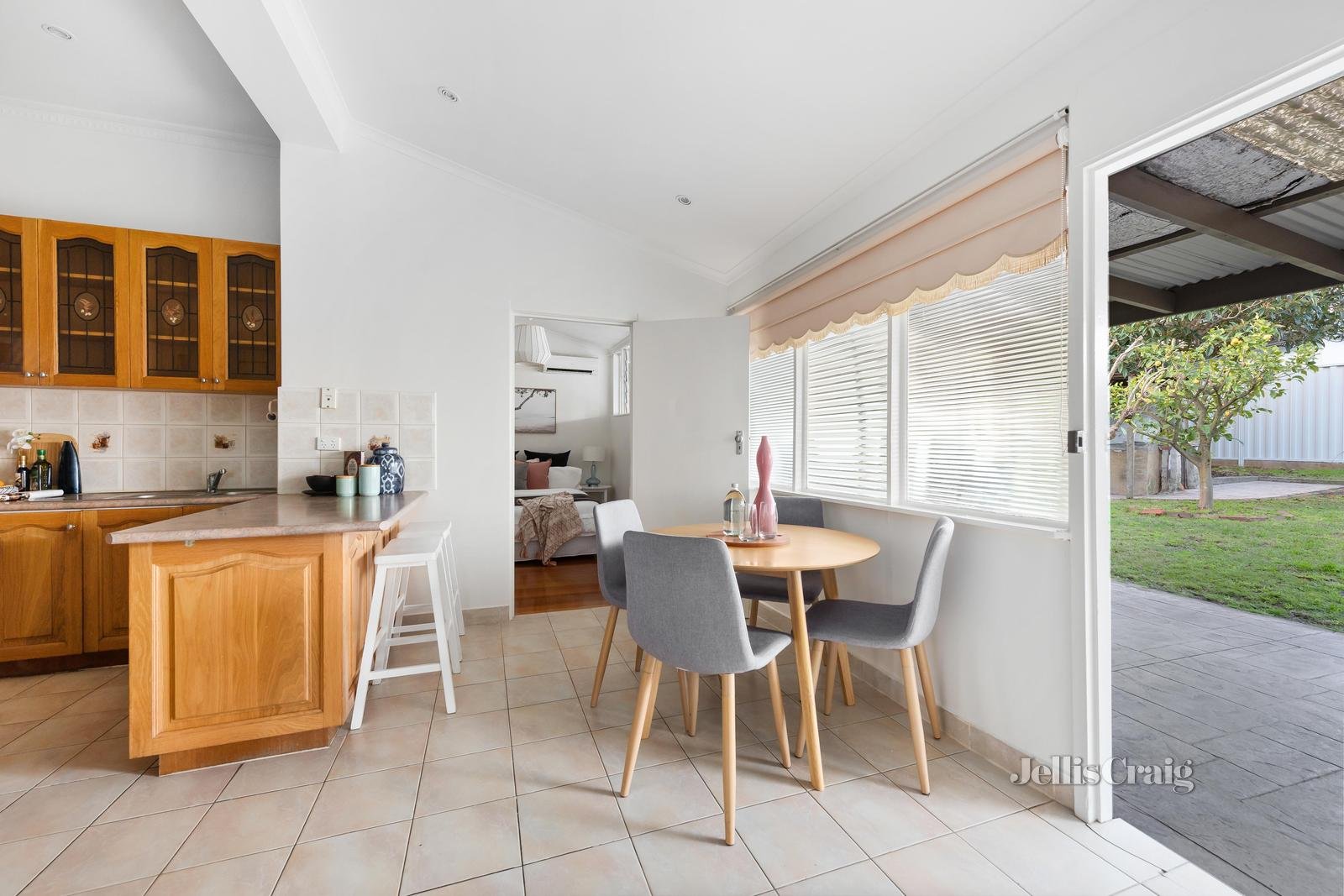 8 Godfrey Street, Bentleigh image 5