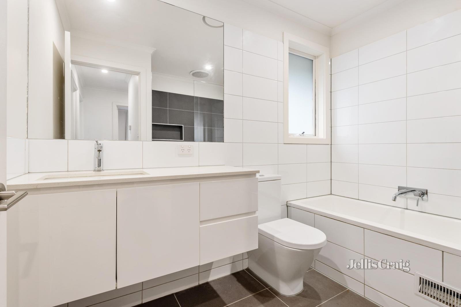 8 Good Governs Street, Mitcham image 7