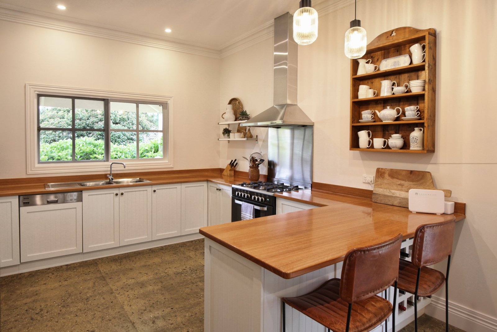 Property Gallery Thumbnail 7