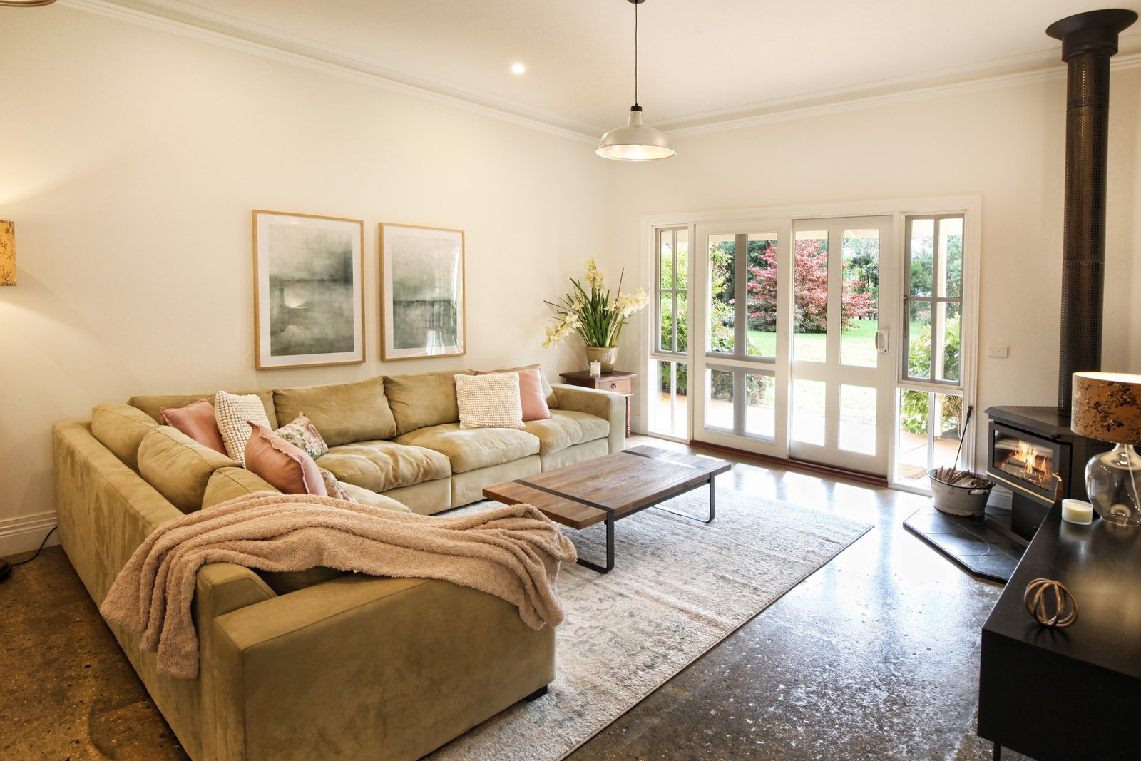 Property Gallery Thumbnail 9