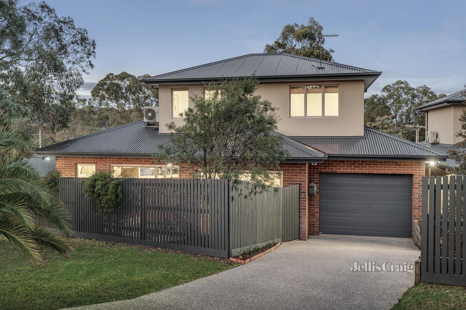 8 Gordon Grove, Montmorency image 1