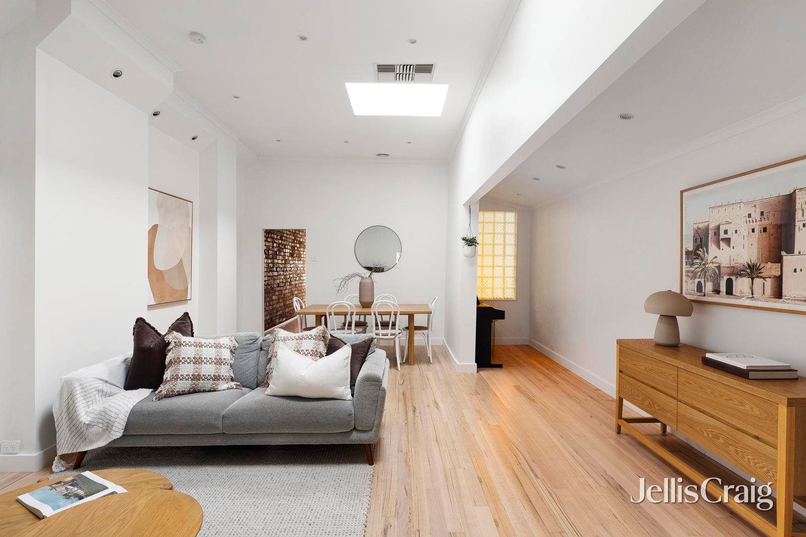 8 Gordon Grove, Northcote image 4