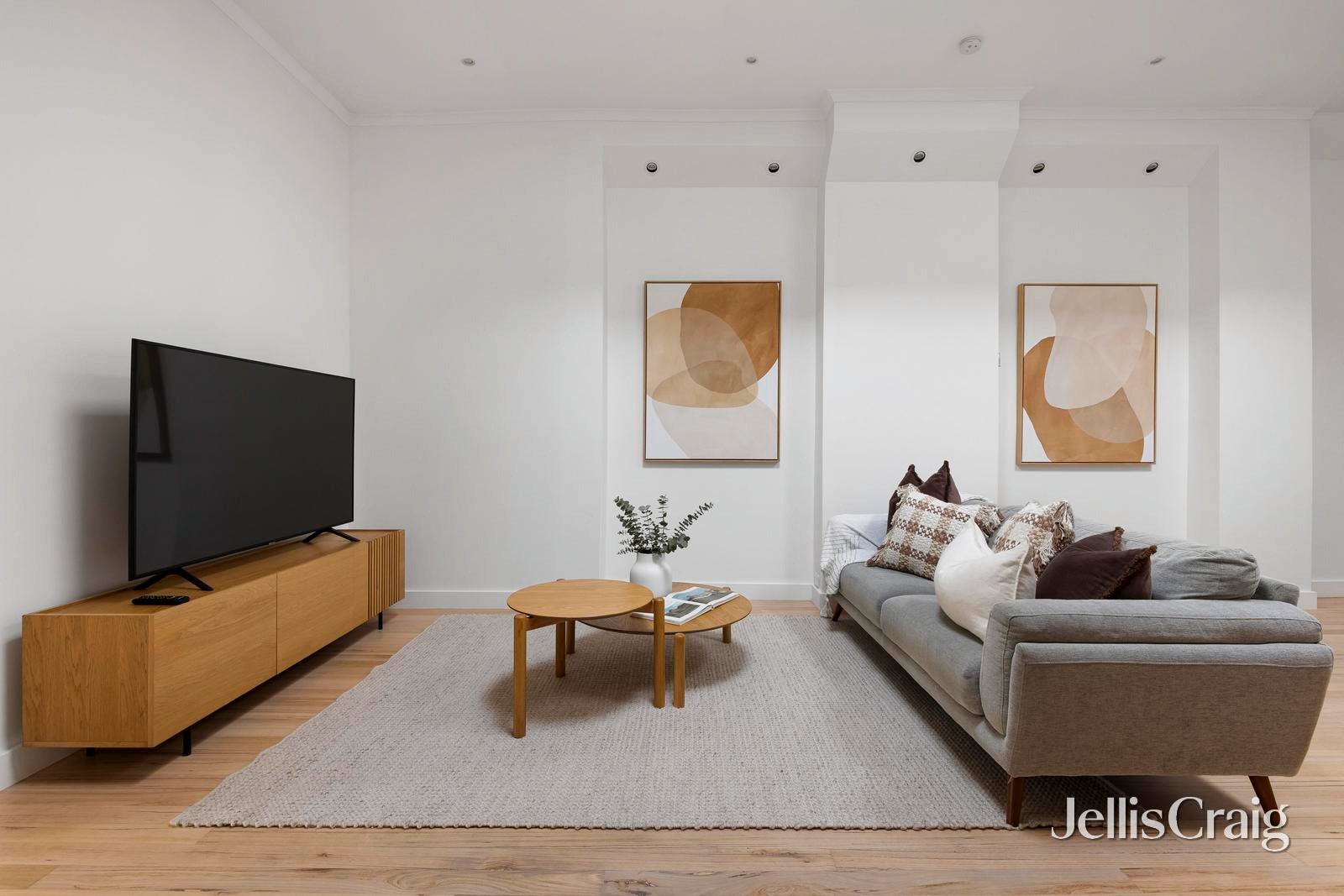 8 Gordon Grove, Northcote image 5
