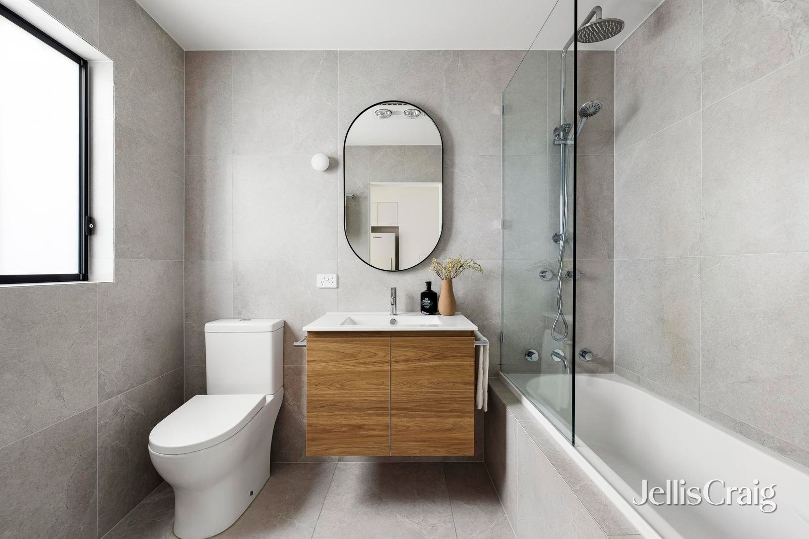 8 Gordon Grove, Northcote image 15