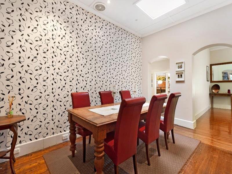 8 Gordon Street, Deepdene image 3