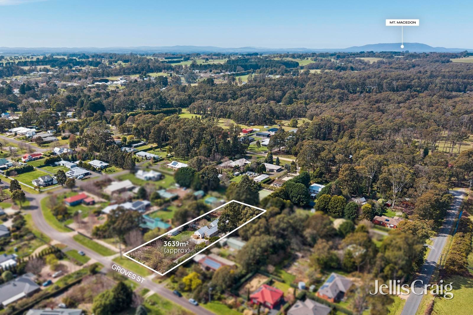 8 Groves Street, Trentham image 24