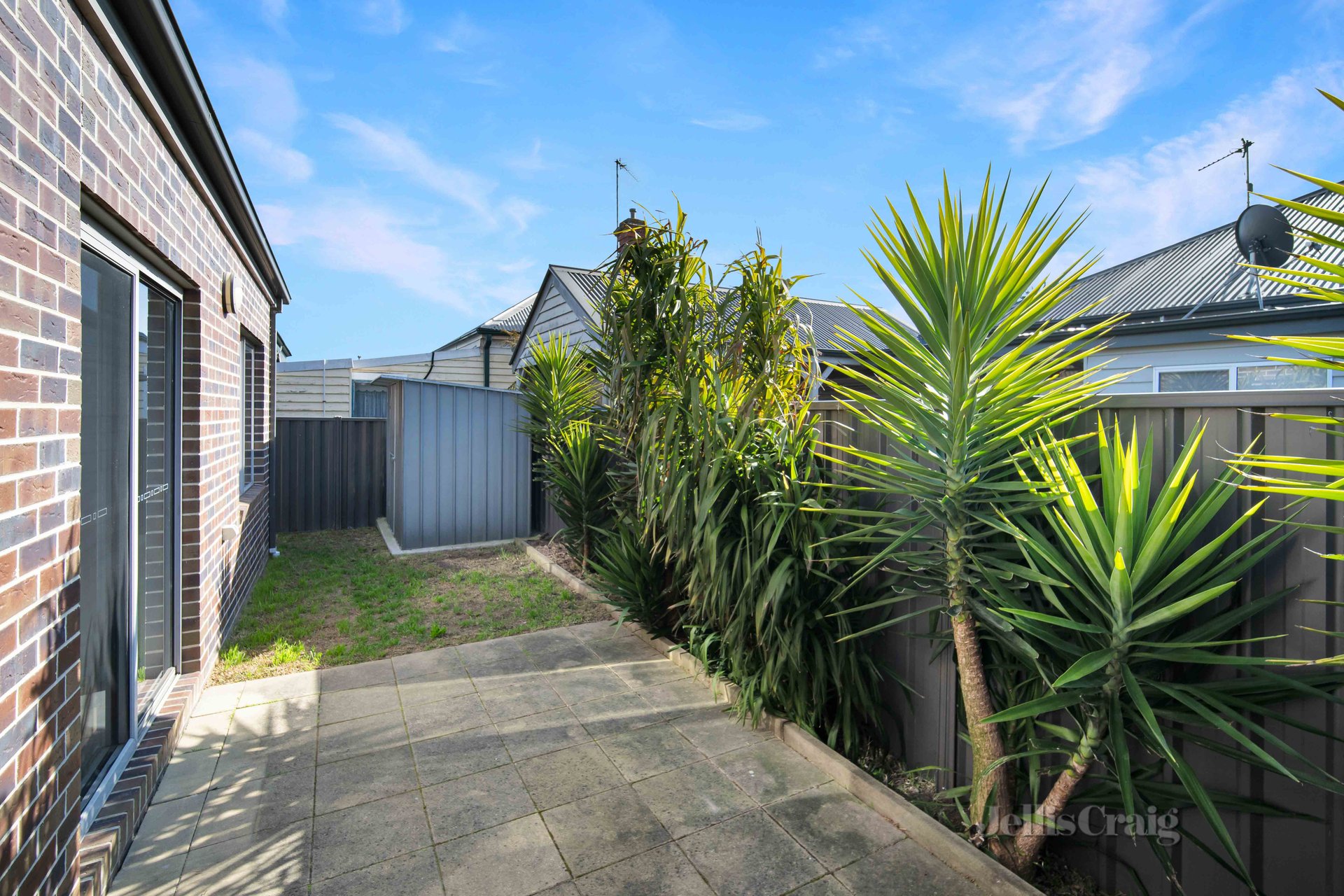 8 Gumview Close, Brown Hill image 8