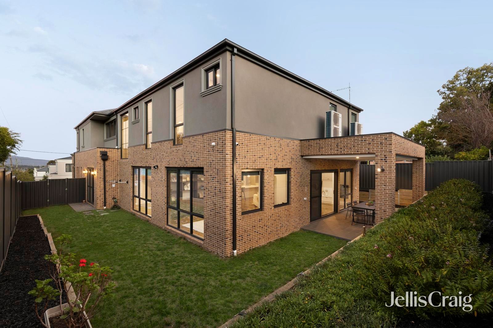 8 Gymea Court, Glen&nbsp;Waverley image 21
