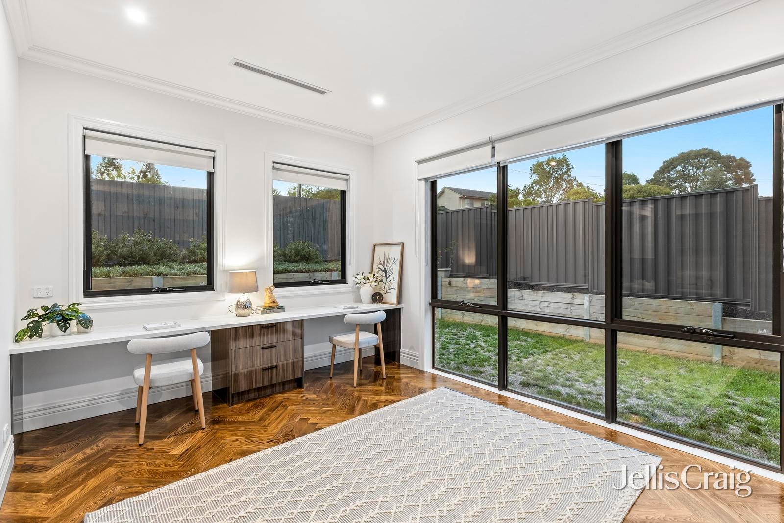 8 Gymea Court, Glen&nbsp;Waverley image 8