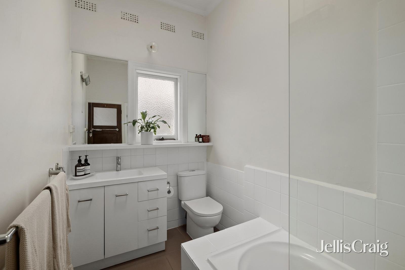 8 Hallcroft Place, Hawthorn&nbsp;East image 8