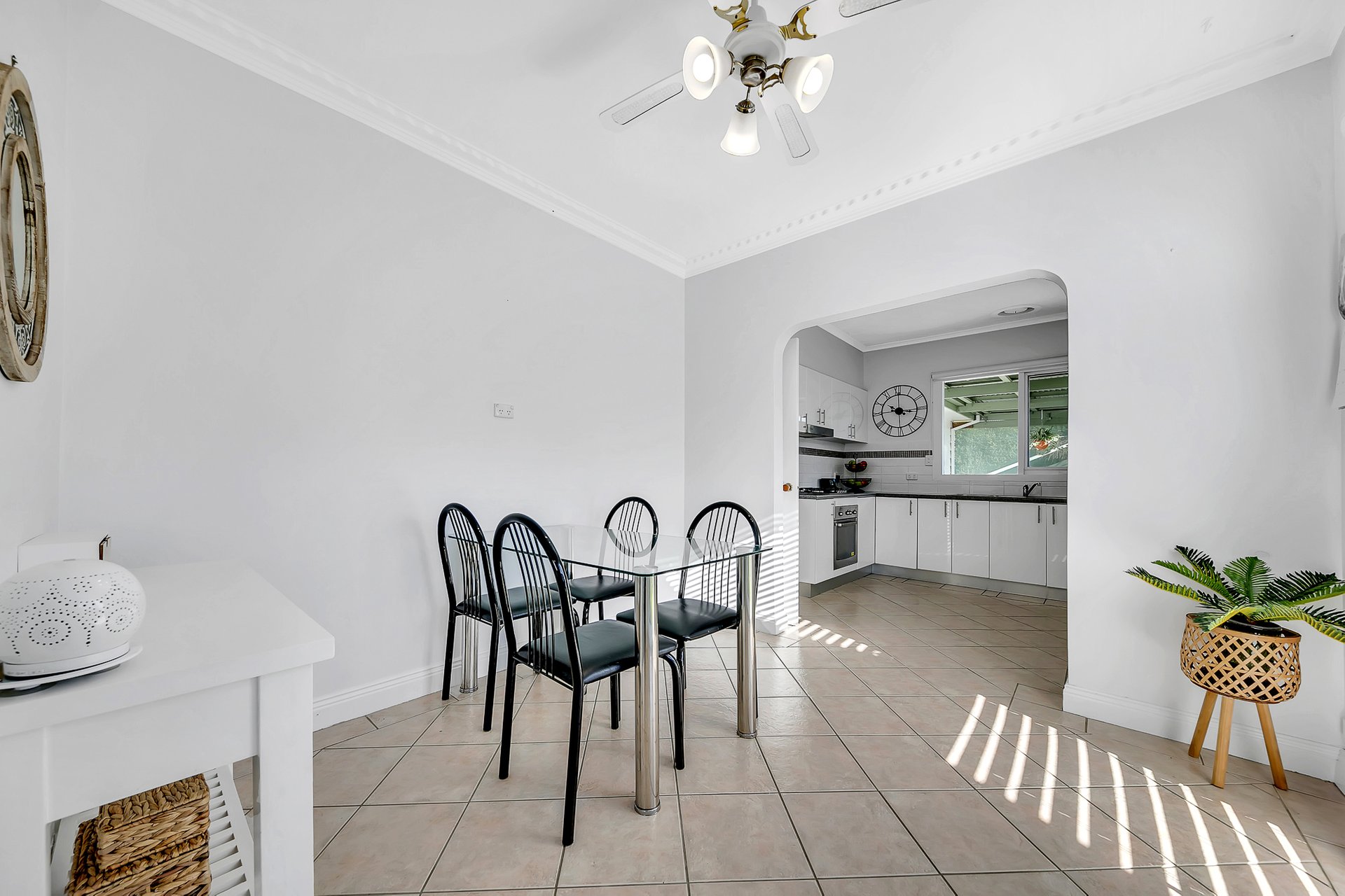 8 Hamlyn Avenue, Hamlyn Heights image 5