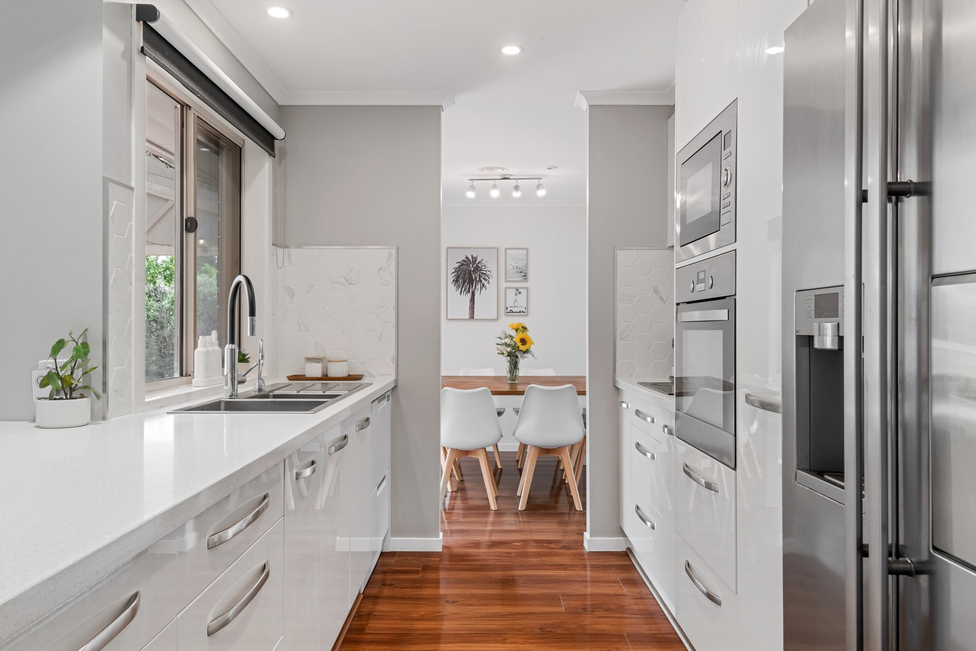 8 Haven Court, Mooroolbark image 3