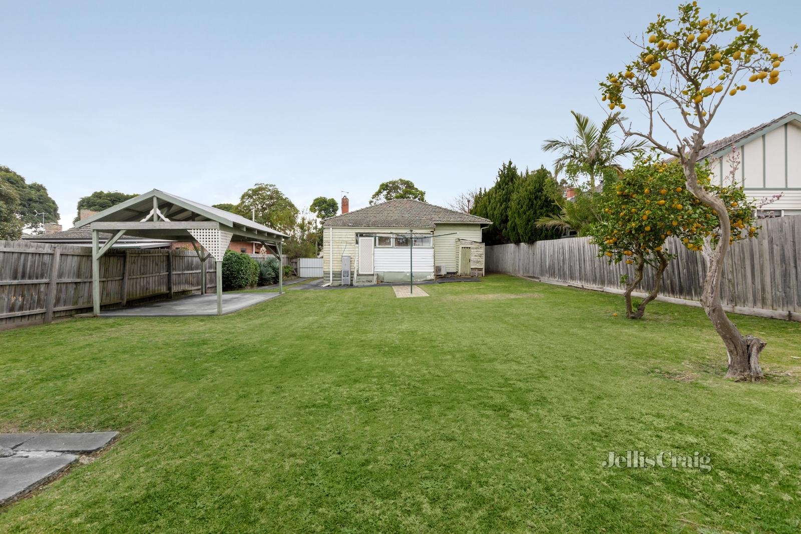 8 Hayes Street, Bentleigh image 12