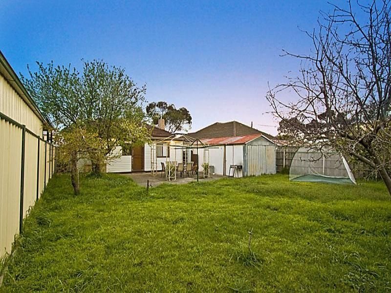 8 Hearn Street, Altona North image 6